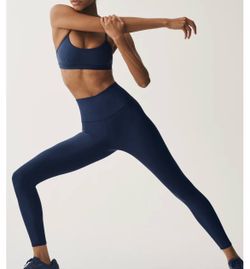 ALO Yoga 7/8 High-Waist Airlift Leggings in Navy Size Small New without tag