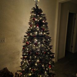 Christmas Tree 7 foot Pre Lit