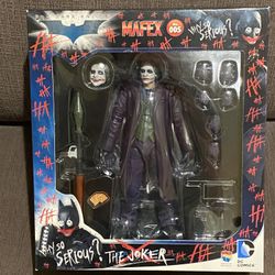 New Mafex Dark Knight Joker