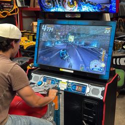 Dead Heat riders arcade 