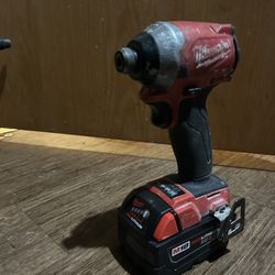 M18 FUEL SURGE 18V Lithium-Ion Brushless Cordless 1/4 in. Hex Impact Driver with XC 5.0 Ah Battery