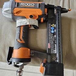 Brand New RIDGID
Pneumatic 18-Gauge 1-1/2 in. Finish 