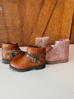Girl’s Ankle Boots (Size 8 Toddler) Set of 2, from Carter’s n