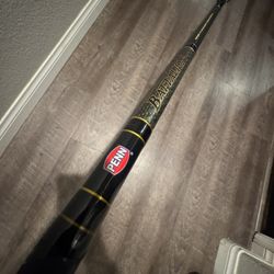 125$ Penn Battalion 10’ Casting Surfing Rod. Like New. Two Piece  