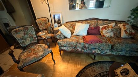 Victorian Floral Sofa and Chair Set