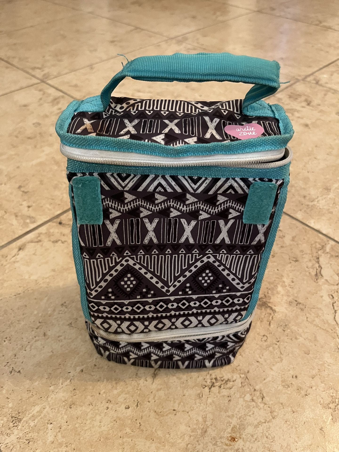 Insulated Lunch Box. Excellent Condition