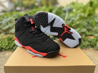 Air Jordan 6 Retro Reverse Infrared