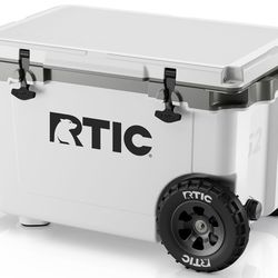 RTIC 52qt Wheeled Cooler 72 Cans NEW