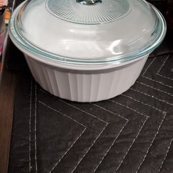 French Corning Ware Casserole Dish W Lid 