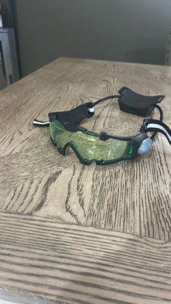Medium sized night vision glasses