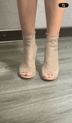 Pink shoes size 71/2
