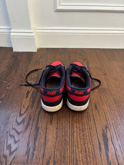 Nike Low-Top Sneakers Black and Red