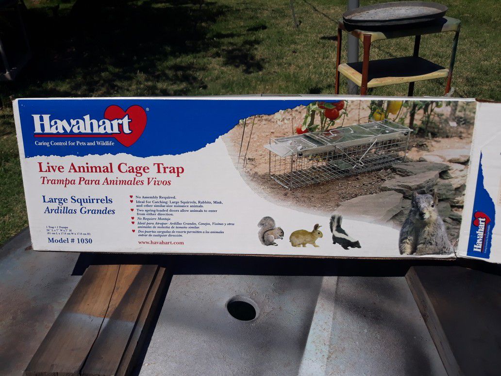 Havahart XL large animal trap Cat Trap for Sale in Phoenix, AZ - OfferUp