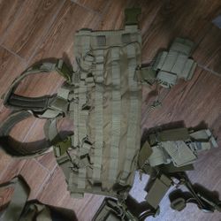 Tactical Duffle Bag/ Vest w/Pouches-64th St & Bell