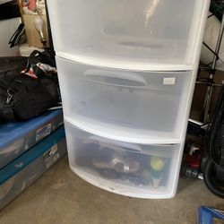 Large plastic storage bins 3 drawers