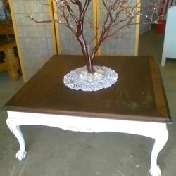 Beautiful Farmhouse Hollywood French Provincial Coffee Table