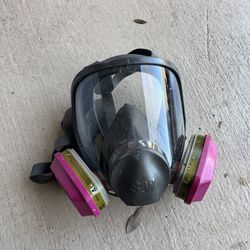 Careta para exprayar usada 2 veses pidiendo 80$