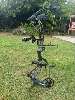 Bear compound bow