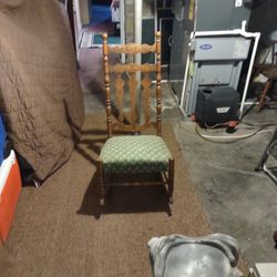 Antique Rocking Chair 