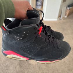 Jordan 6 Retro “Infrared Black” Size 10