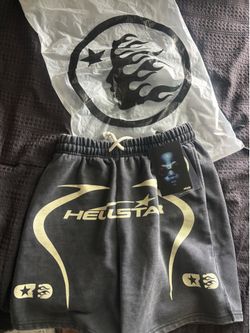Hellstar Shorts | size M