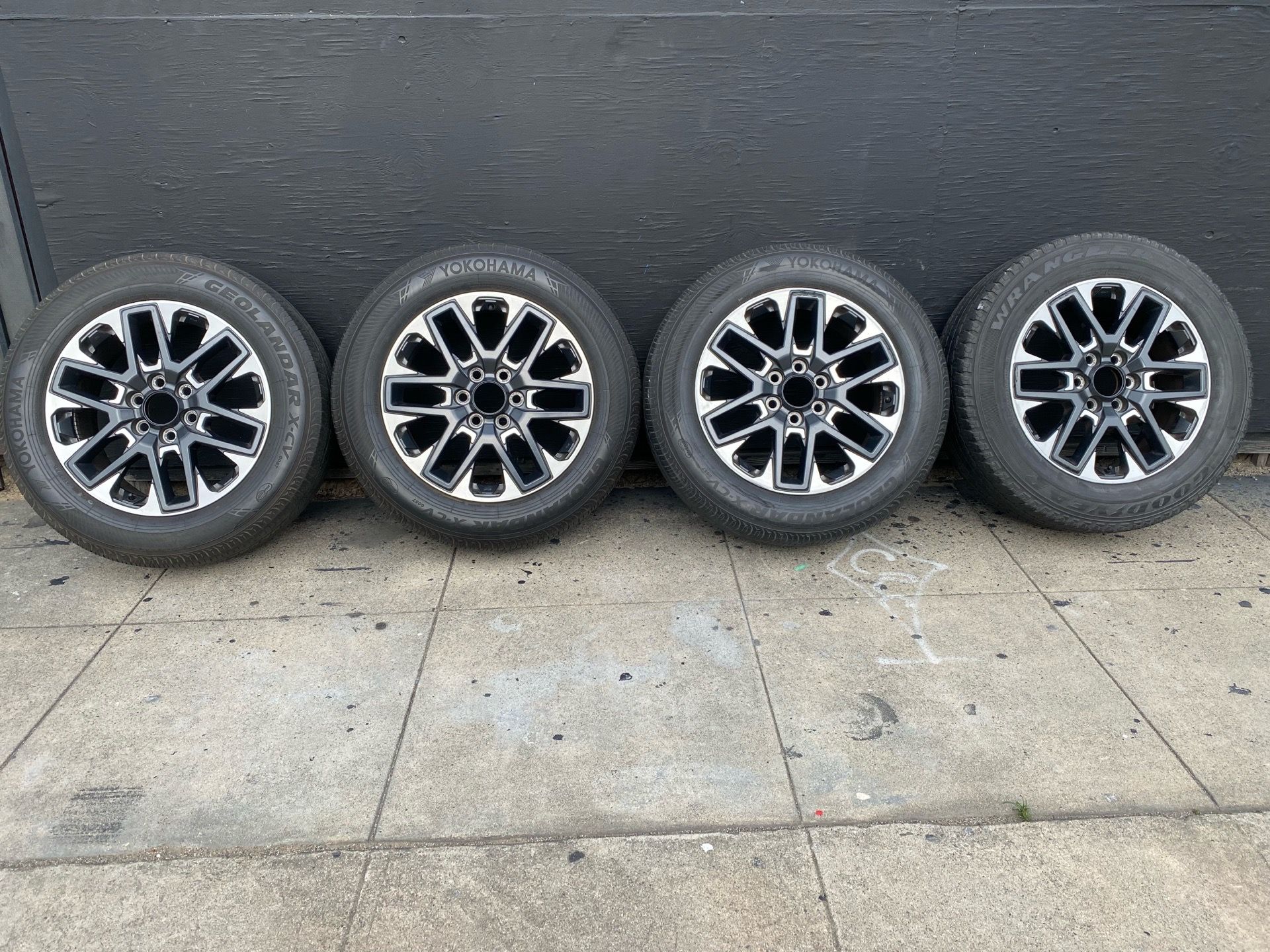 Set 4 20” Toyota Tundra 6 lug with Yokohama tires 265/60/20, one Goodyear, Good condition, no caps or sensors, sell all $295.00 cash