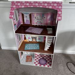 Doll House 