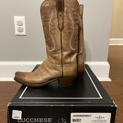 Lucchese sale sales