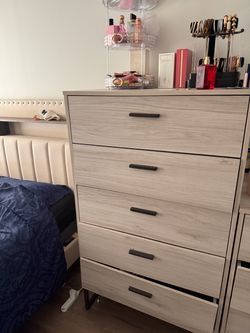 Dresser $150
