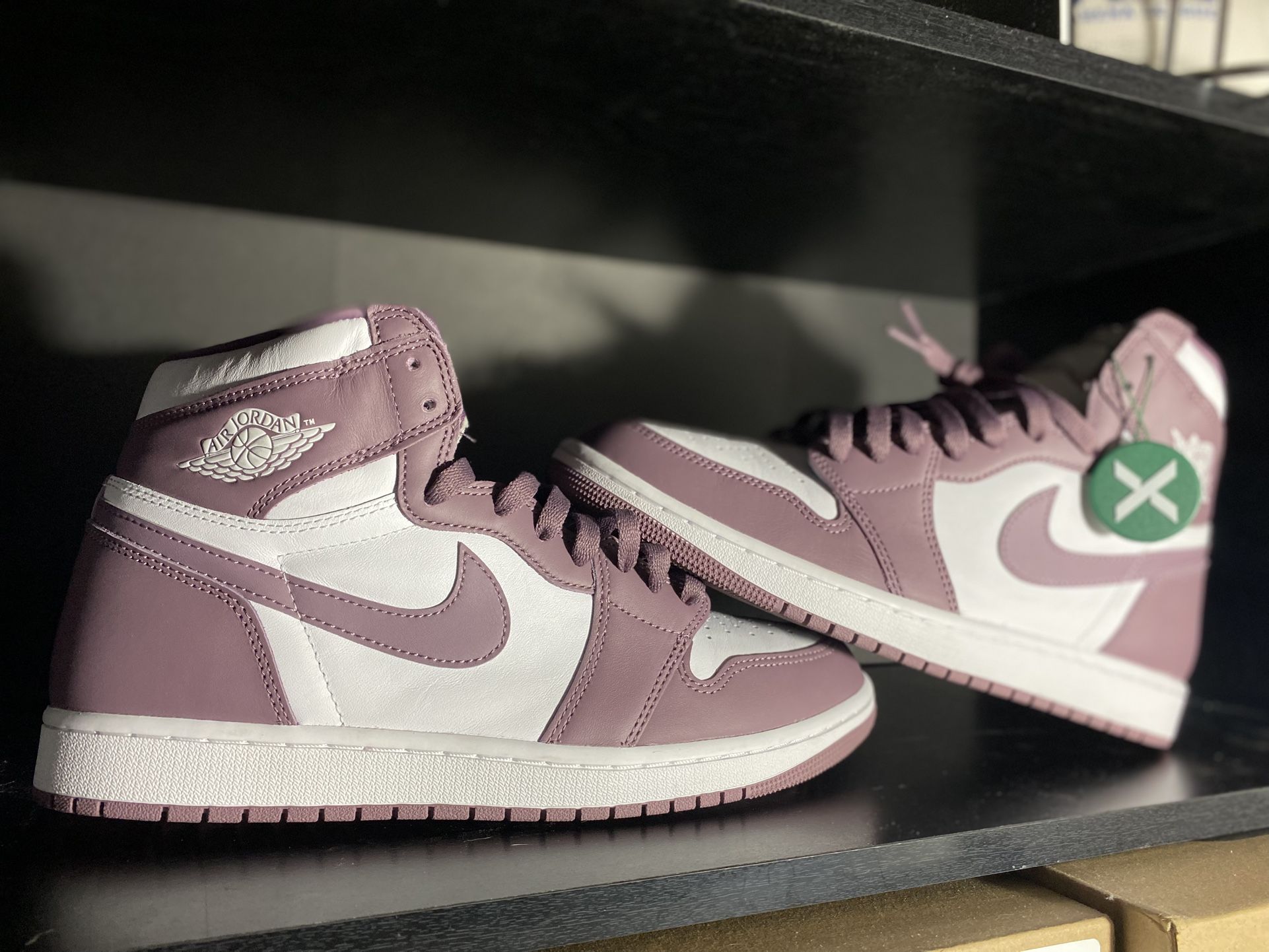 Air Jordan 1 “Mauve”