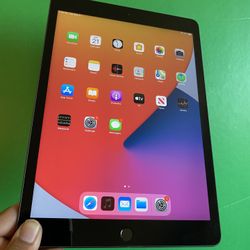 Apple IPad 6th Generation (9.7” Retina / Touch ID / iOS 15/ 2018 model) 32GB With Complete Accessories (Apple Pencil Supported)
