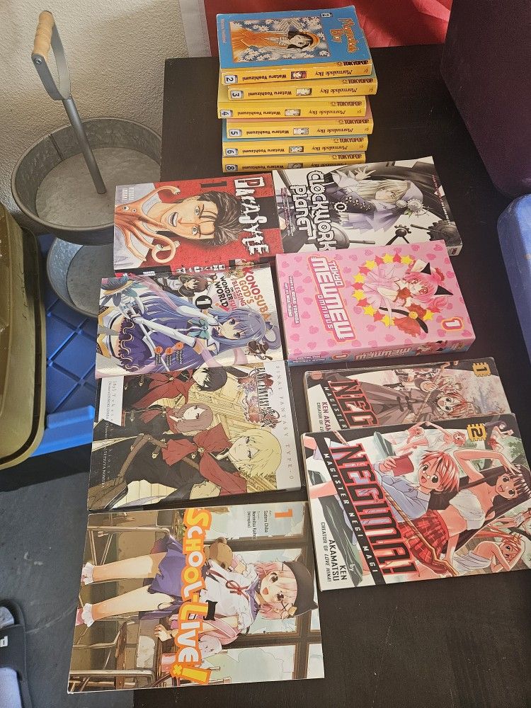 Lot MANGA books