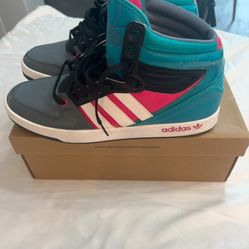 Mens Adidas Sneakers Size 12 