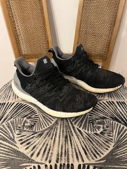 Men’s adidas sneakers size 8.5