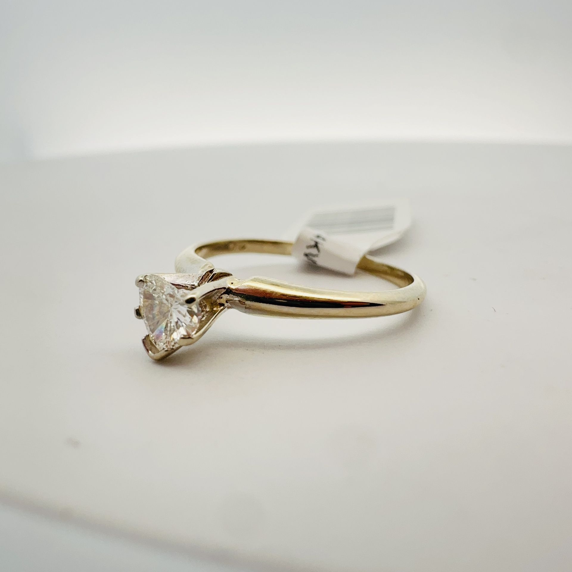 14k White Gold Gold & Heart Diamond Ring