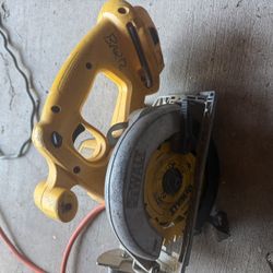 Dewalt Circular Saw 10 Bucks