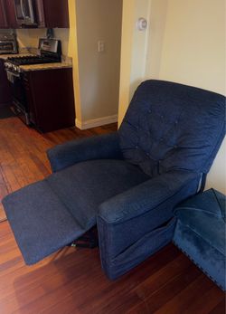 Blue Fabric Button - Tufted Recliner Chair