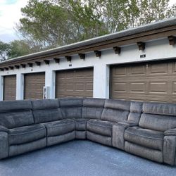 Sectional Couch/Sofa - Recliners - Gray - Chenille - Delivery Available 🚛