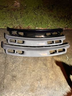 99-06 chevy/gmc lower bumper cover valance(3)