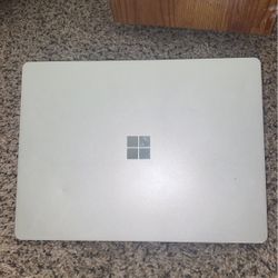 Microsoft Surface Laptop Go 