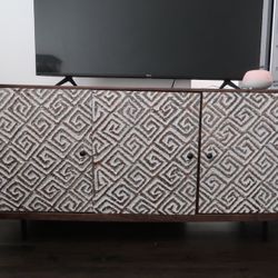 Decorative Wood Cabinet 