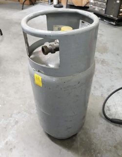 New and used forklift propane tanks for sale