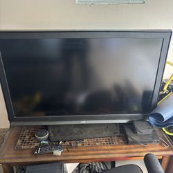 40 Inch JVC TV And Table