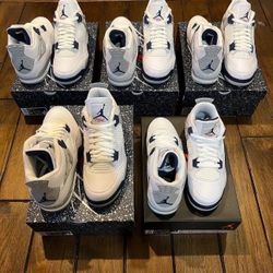 Jordan 4 “Midnight Navy” 🫐