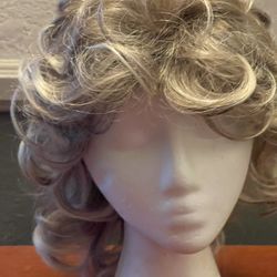 Blonde Highlights Wig