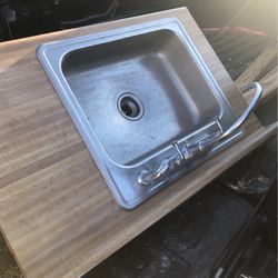 Kitchen Sink 