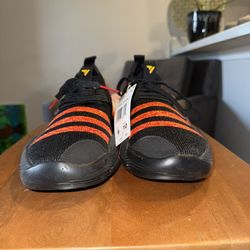 Trae Young Size 9