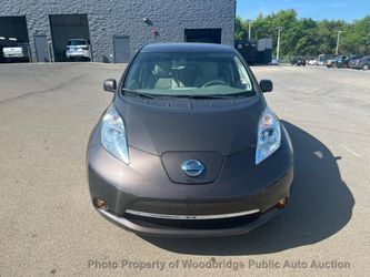 2016 Nissan LEAF