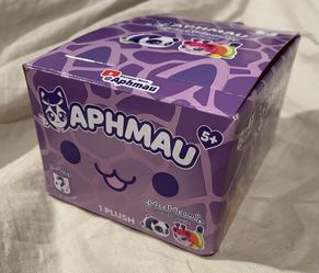 Aphmau MeeMeowS Mystery Plush - Giraffe, Zebra, Lion, Or Caterpillar