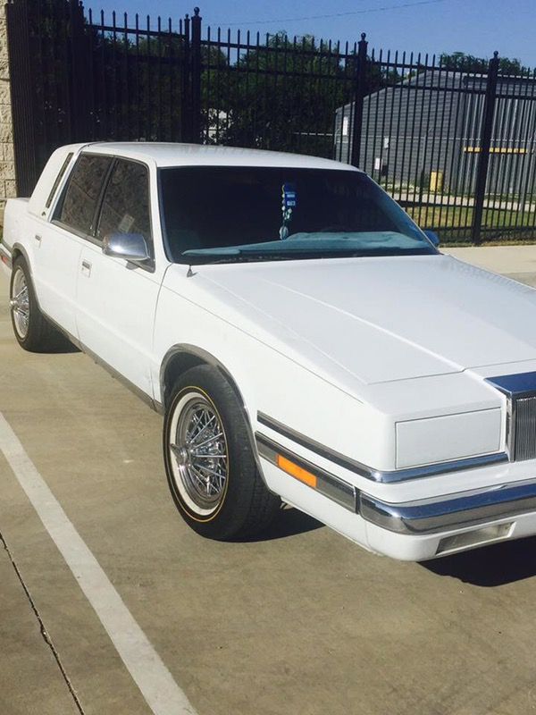 1991 Chrysler New Yorker Fifth Avenue